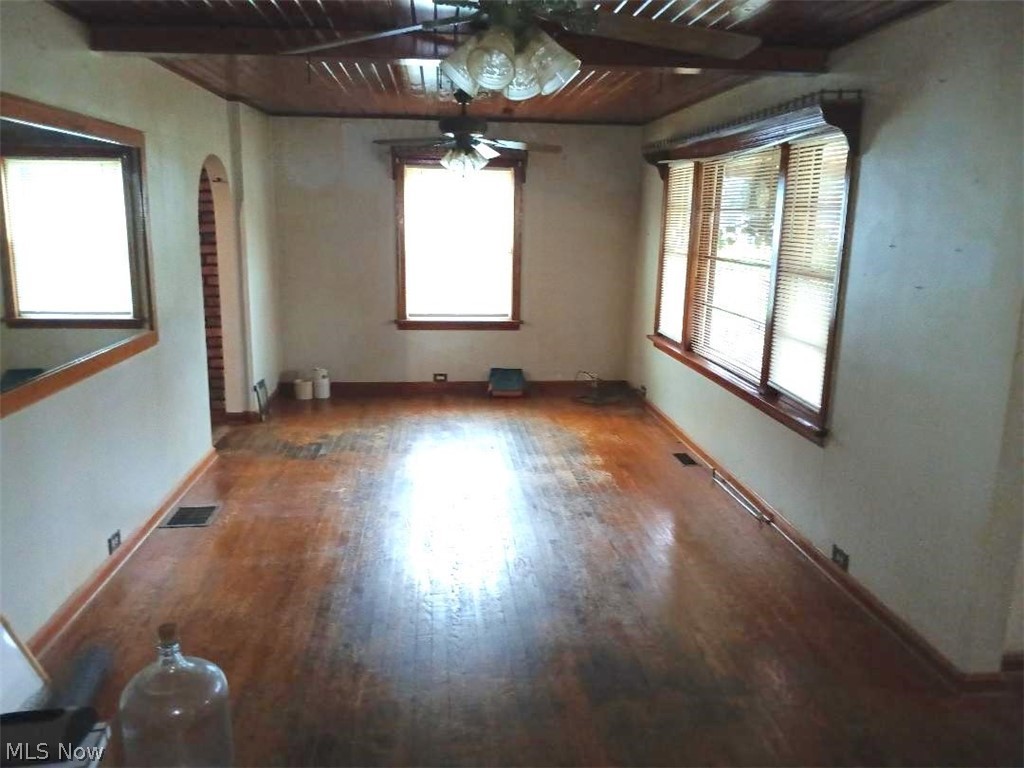 508 Coe Avenue Coshocton OH 43812