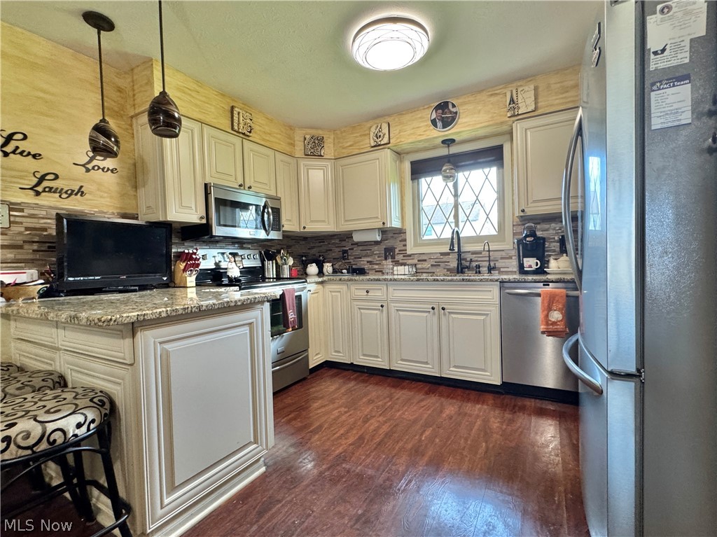 1327 Huntington Court Boardman OH 44512