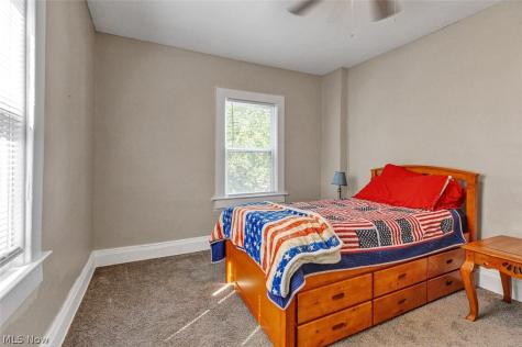 450 Lucy Street Akron OH 44306