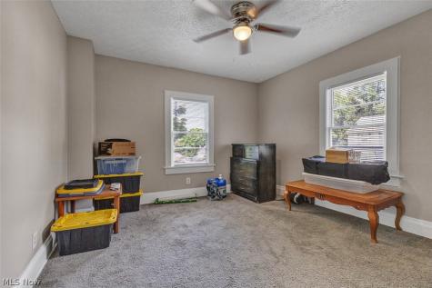 450 Lucy Street Akron OH 44306