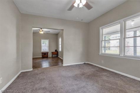 450 Lucy Street Akron OH 44306