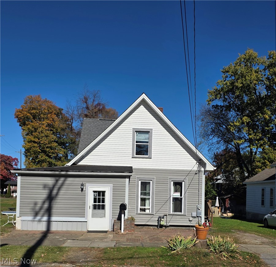 482 Liberty Street Conneaut OH 44030