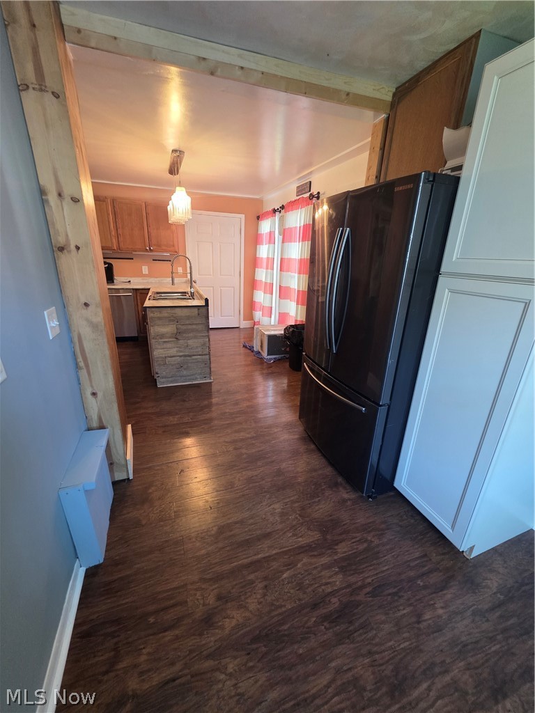 482 Liberty Street Conneaut OH 44030