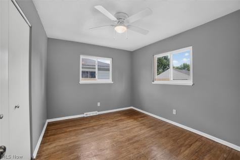 4668 Beechgrove Avenue Garfield Heights OH 44125