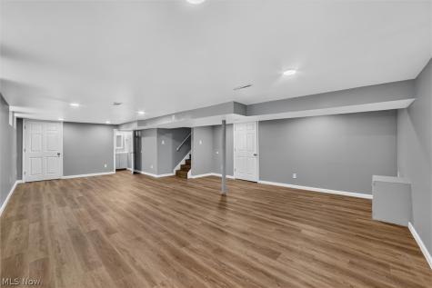 4668 Beechgrove Avenue Garfield Heights OH 44125