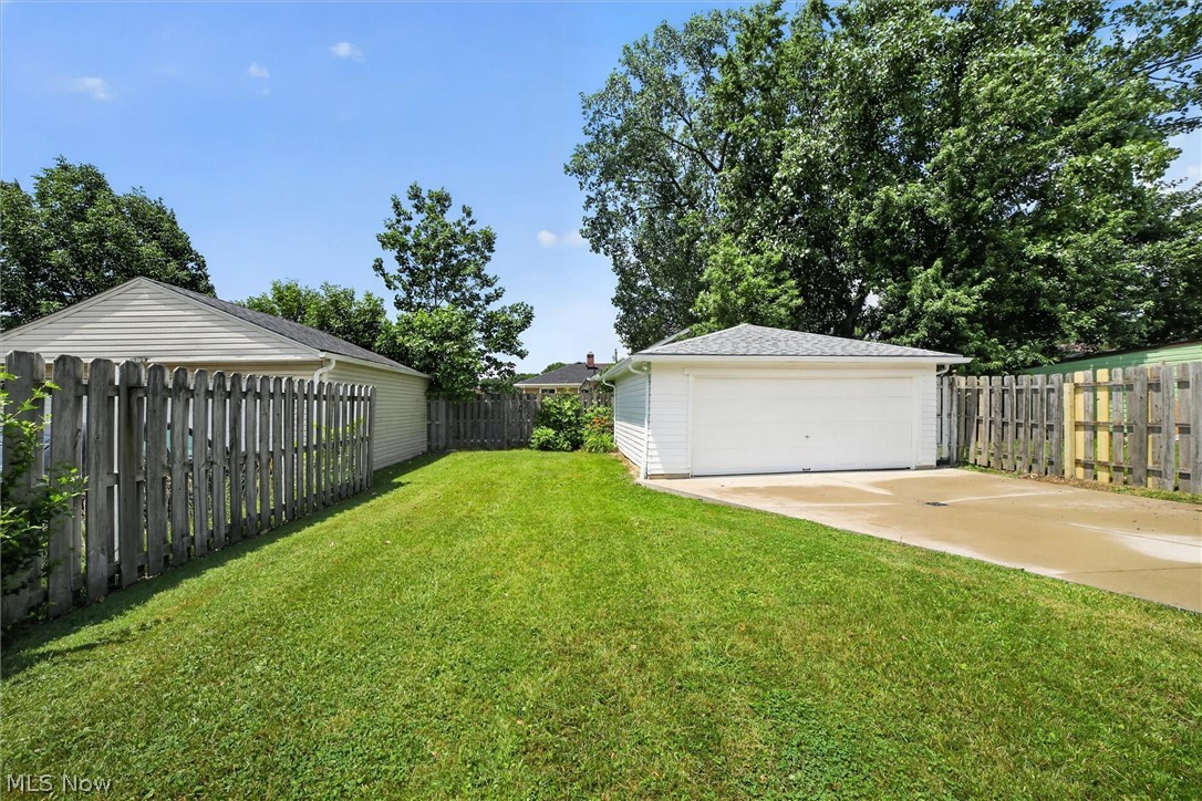 4668 Beechgrove Avenue Garfield Heights OH 44125