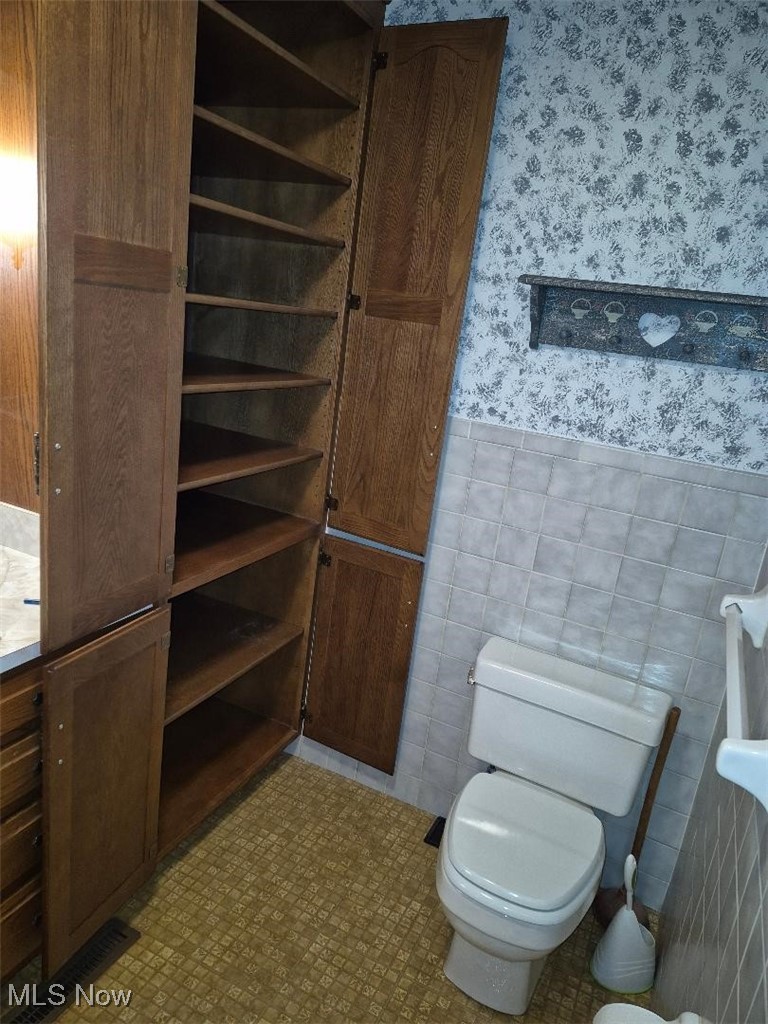 10400 Lincoln Street SE East Canton OH 44730