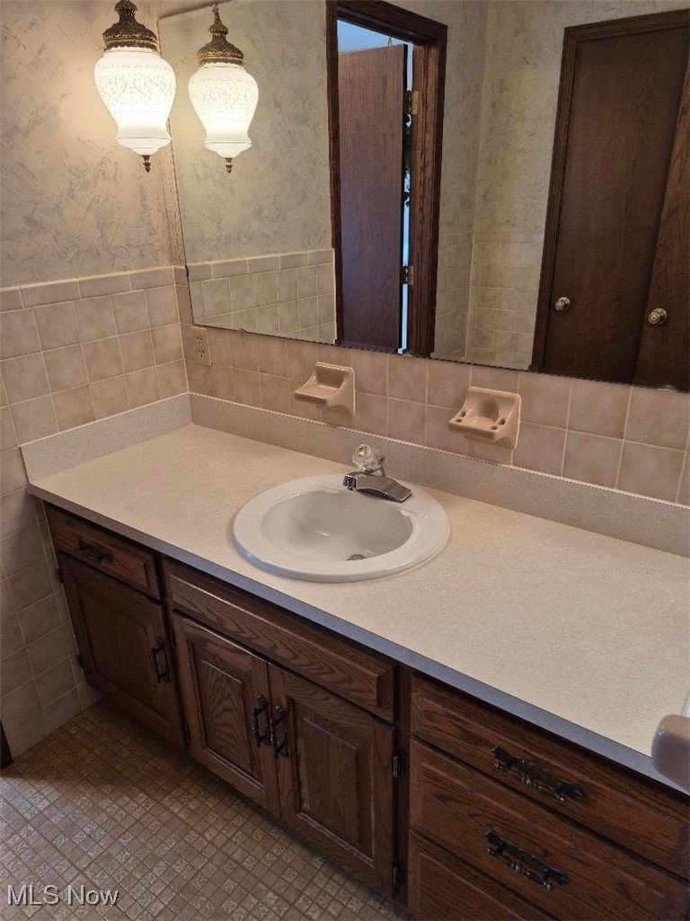 10400 Lincoln Street SE East Canton OH 44730