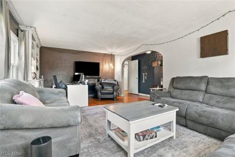 1718 W Market Street Orrville OH 44667