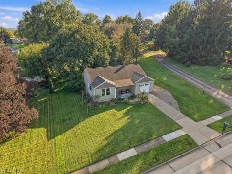 1718 W Market Street Orrville OH 44667