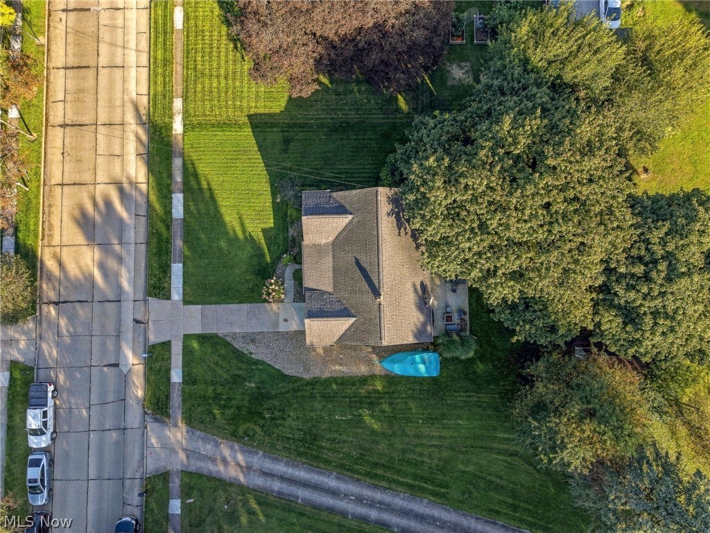 1718 W Market Street Orrville OH 44667