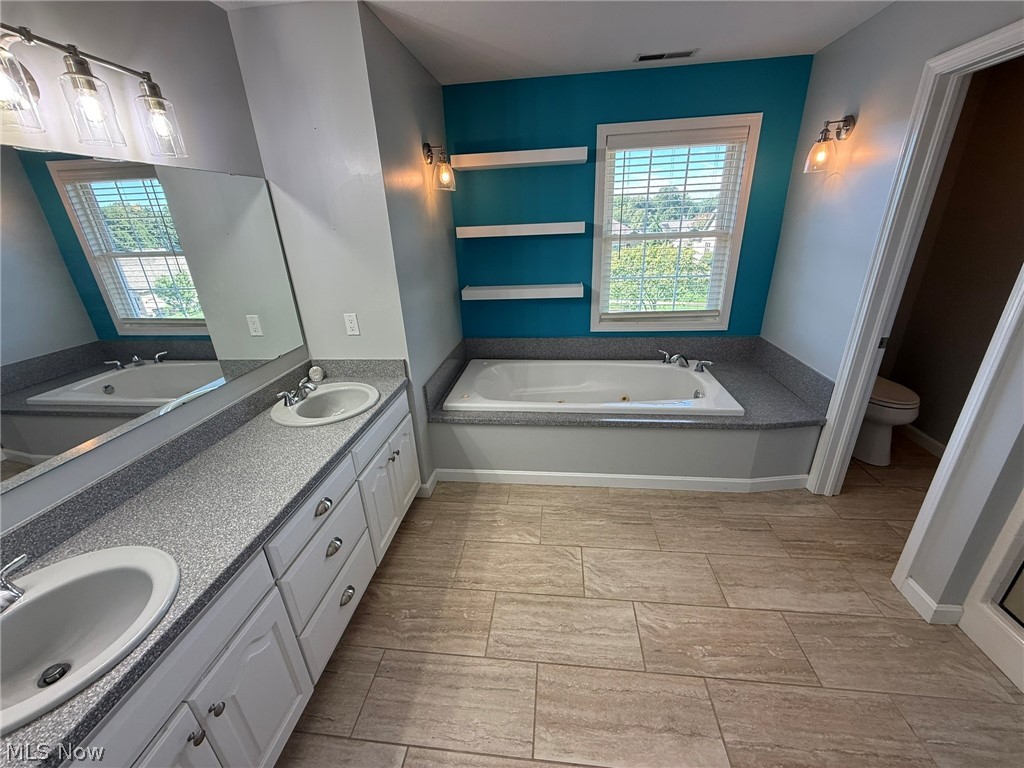 1319 Parkdale Drive Dover OH 44622