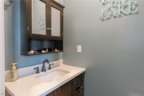 1894 Ritchie Road Stow OH 44224
