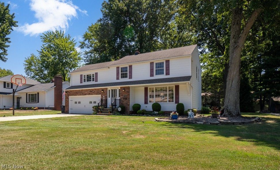 5292 Hickory Drive Lyndhurst OH 44124