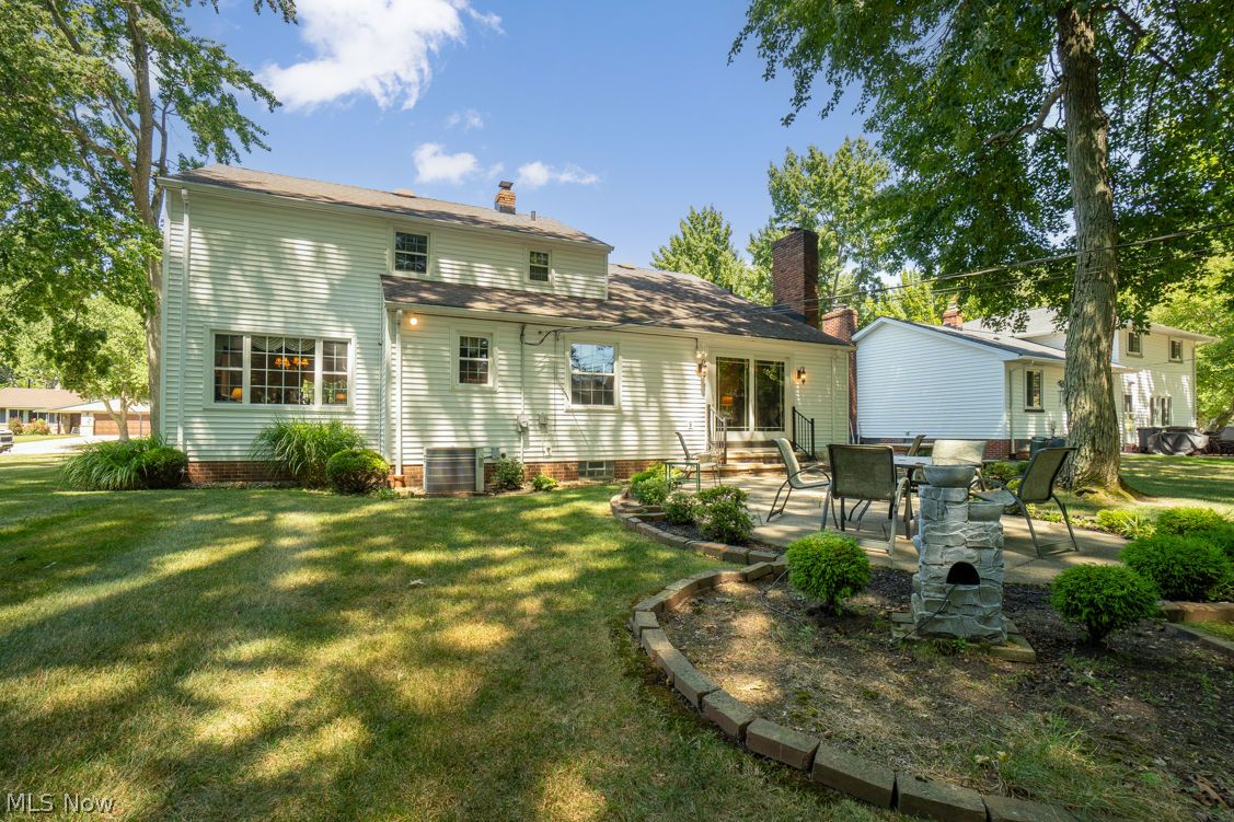 5292 Hickory Drive Lyndhurst OH 44124