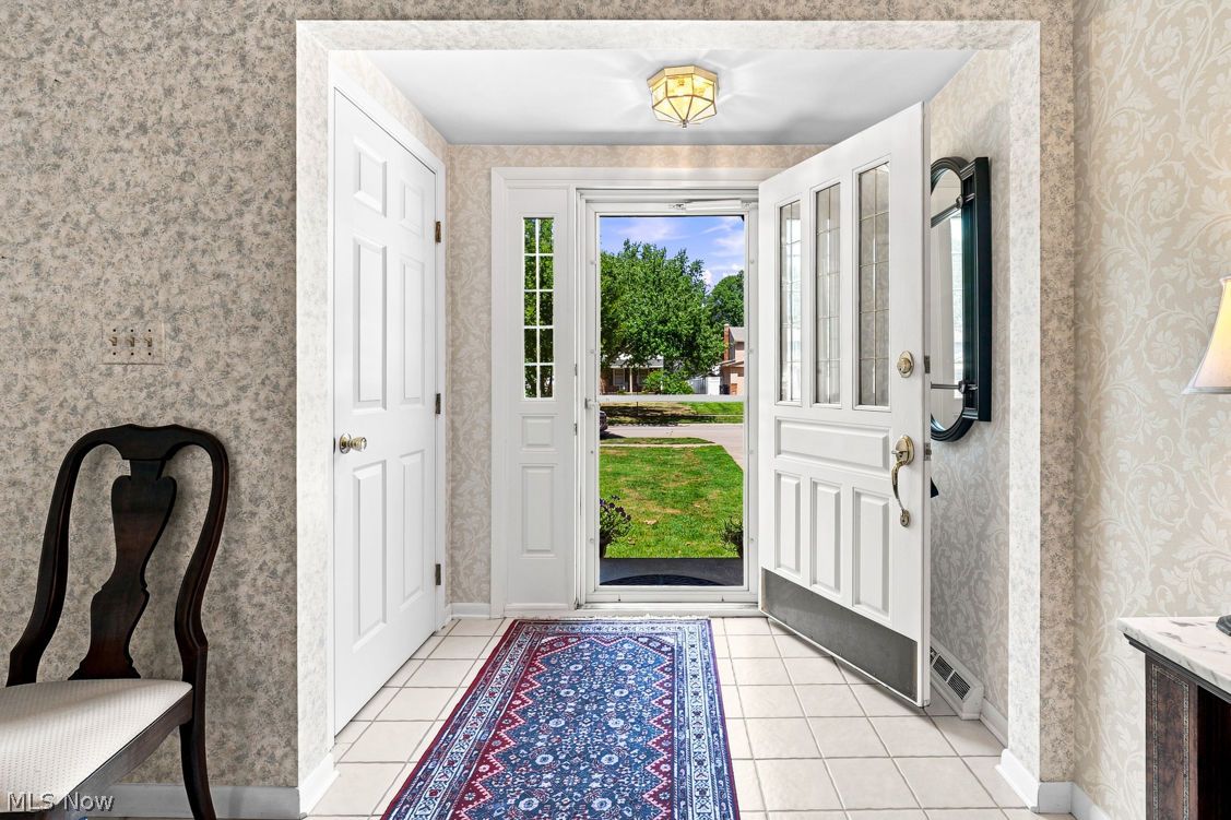 5292 Hickory Drive Lyndhurst OH 44124