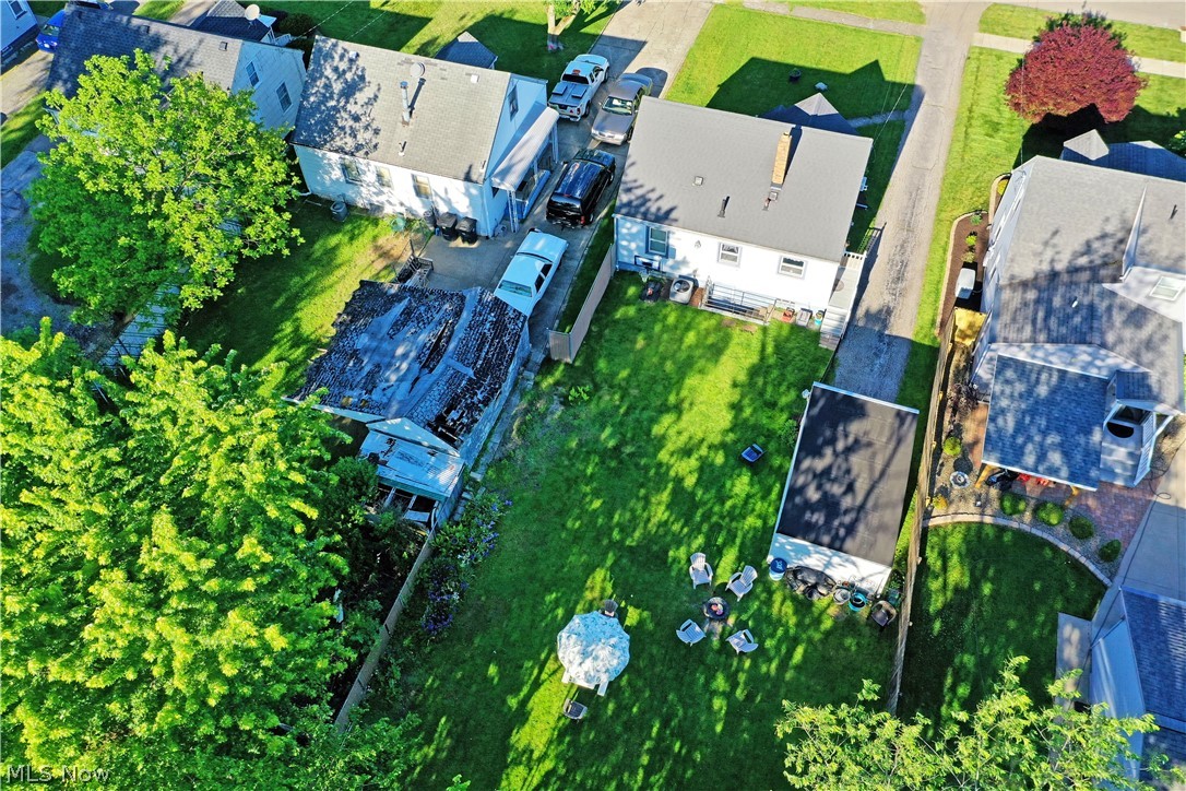 394 Meadowbrook Avenue SE Warren OH 44483
