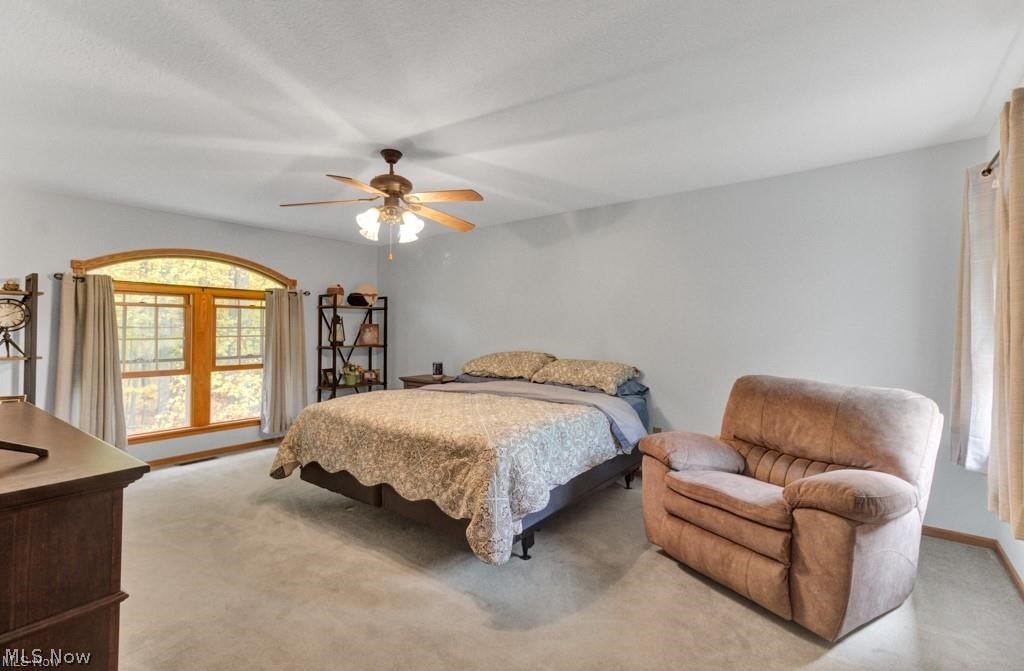 27 Latonka Trail Malvern OH 44644