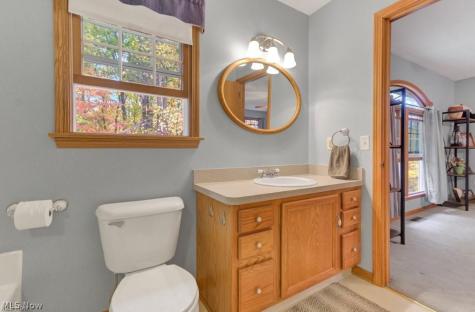 27 Latonka Trail Malvern OH 44644