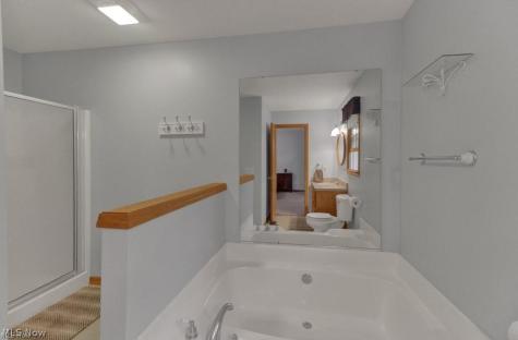 27 Latonka Trail Malvern OH 44644