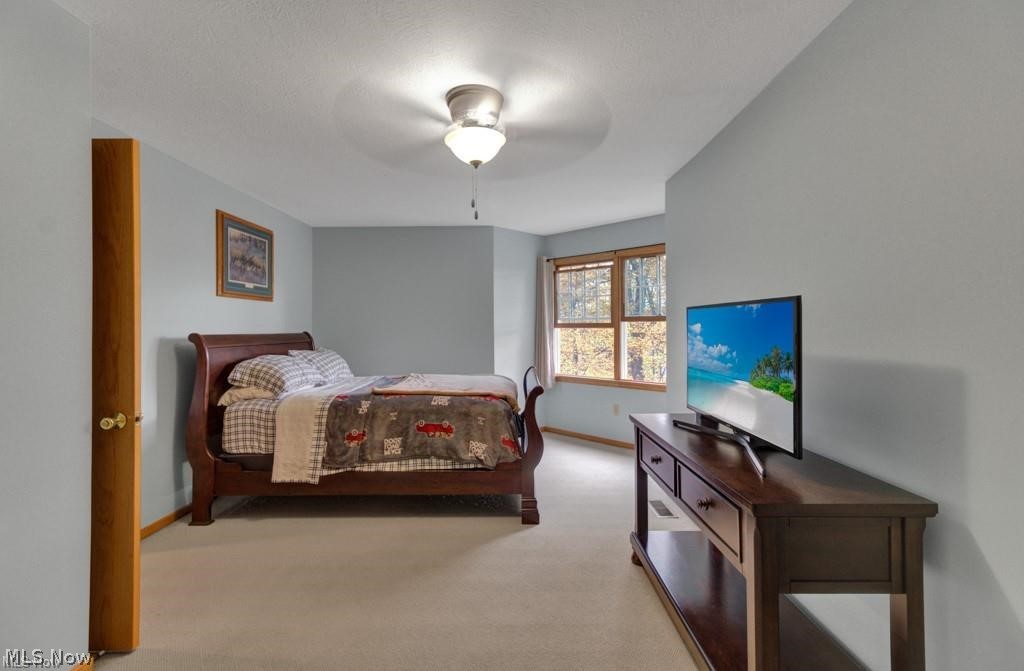 27 Latonka Trail Malvern OH 44644