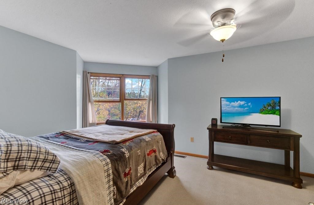 27 Latonka Trail Malvern OH 44644