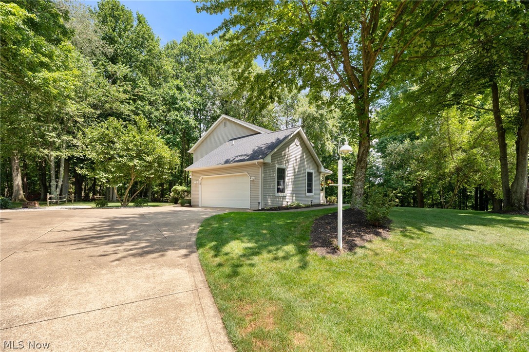 27 Latonka Trail Malvern OH 44644
