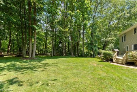 27 Latonka Trail Malvern OH 44644