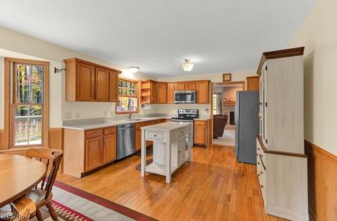 27 Latonka Trail Malvern OH 44644