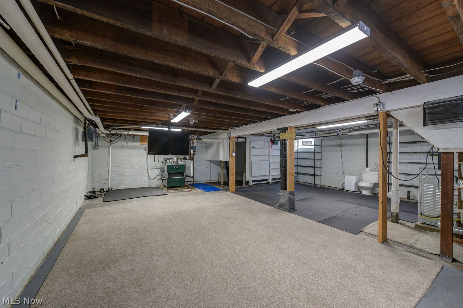 1247 Thoreau Road Lakewood OH 44107