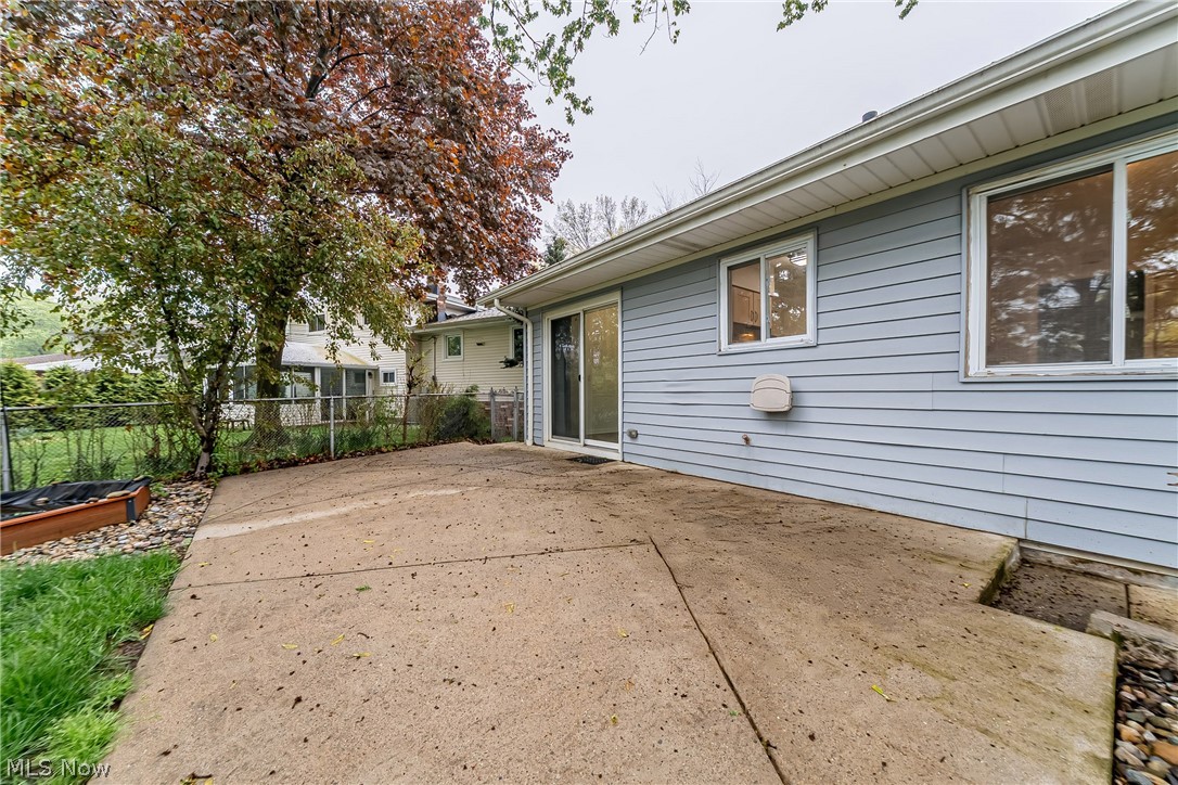 21298 Nottingham Drive Cleveland OH 44126