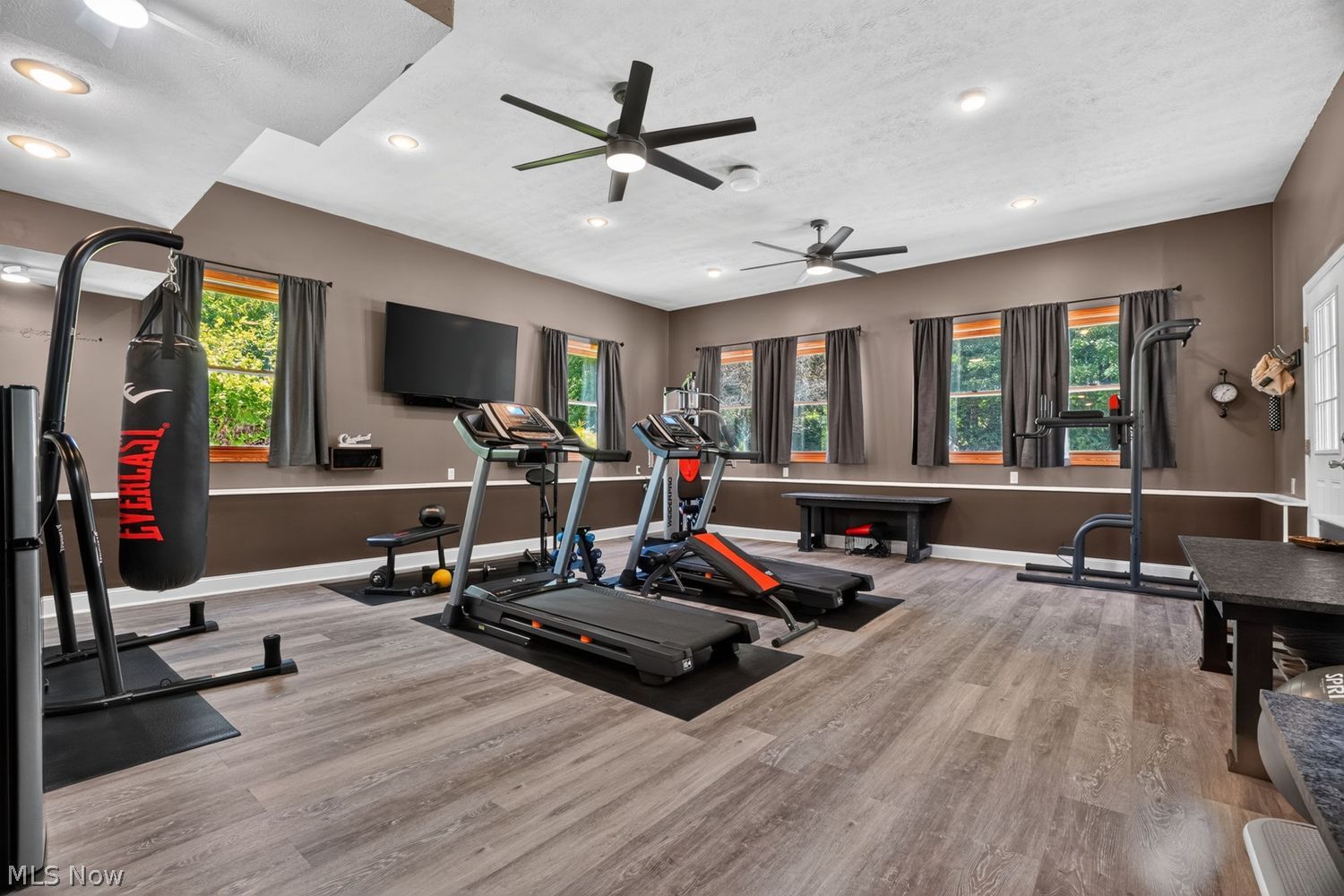 10080 Edwards Lane Chagrin Falls OH 44023