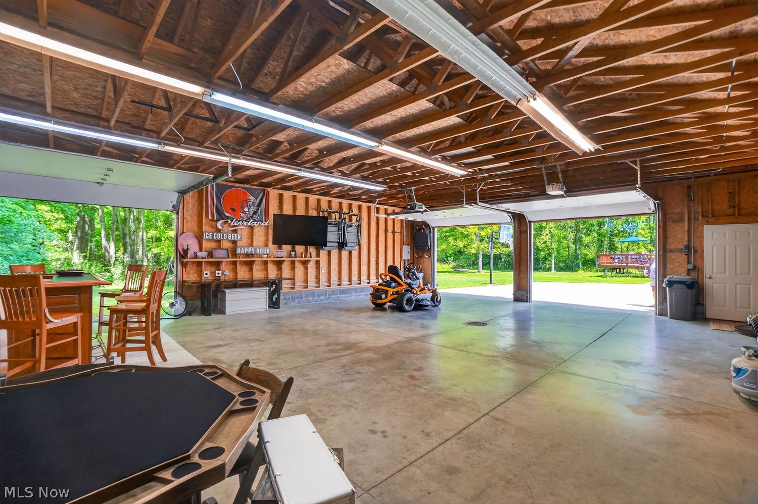 10080 Edwards Lane Chagrin Falls OH 44023