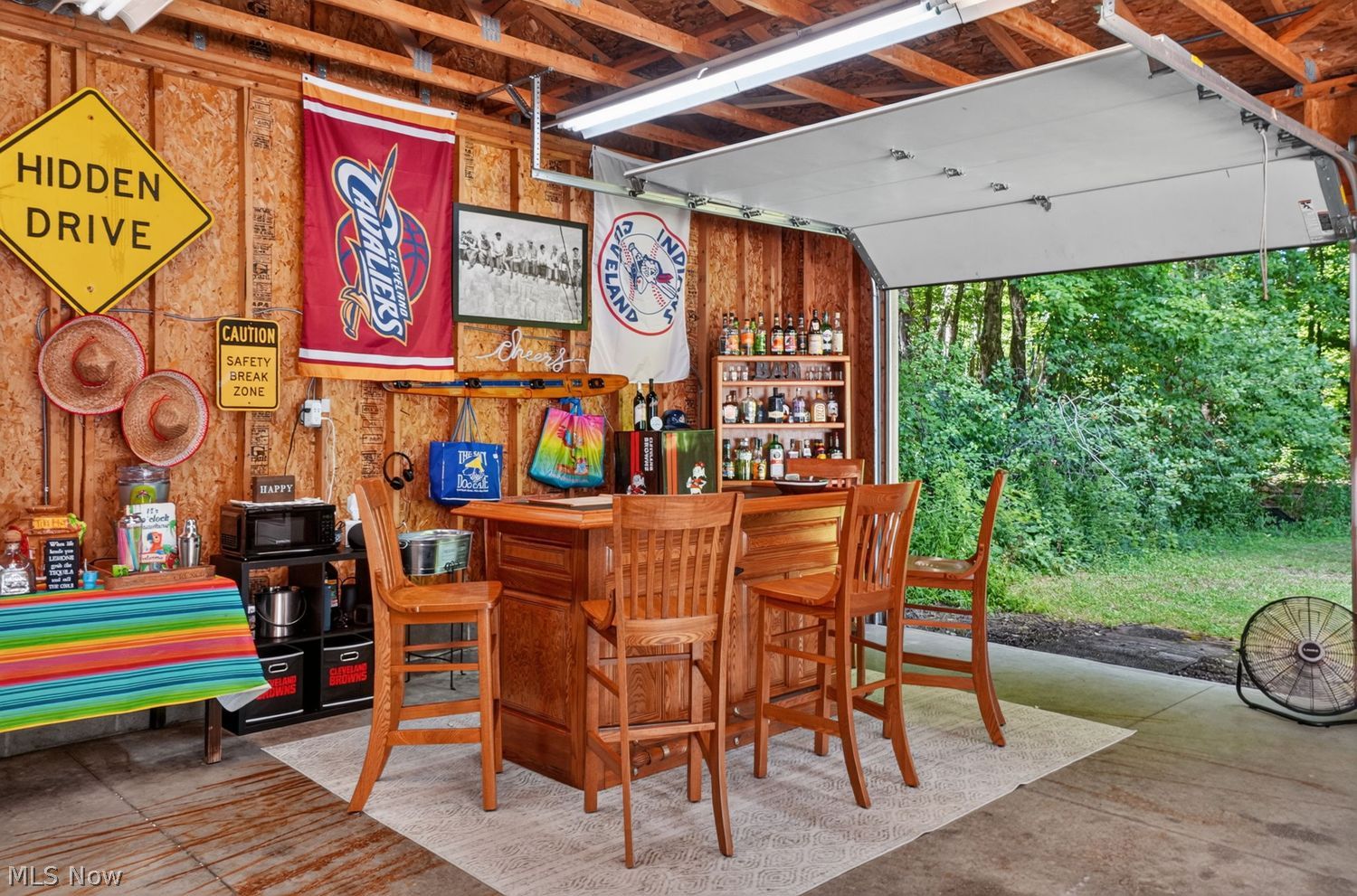 10080 Edwards Lane Chagrin Falls OH 44023