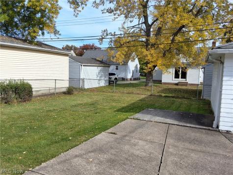 1289 W Miner Road Mayfield Heights OH 44124