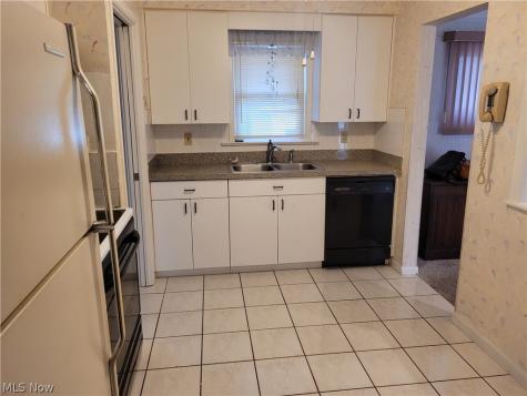 1289 W Miner Road Mayfield Heights OH 44124