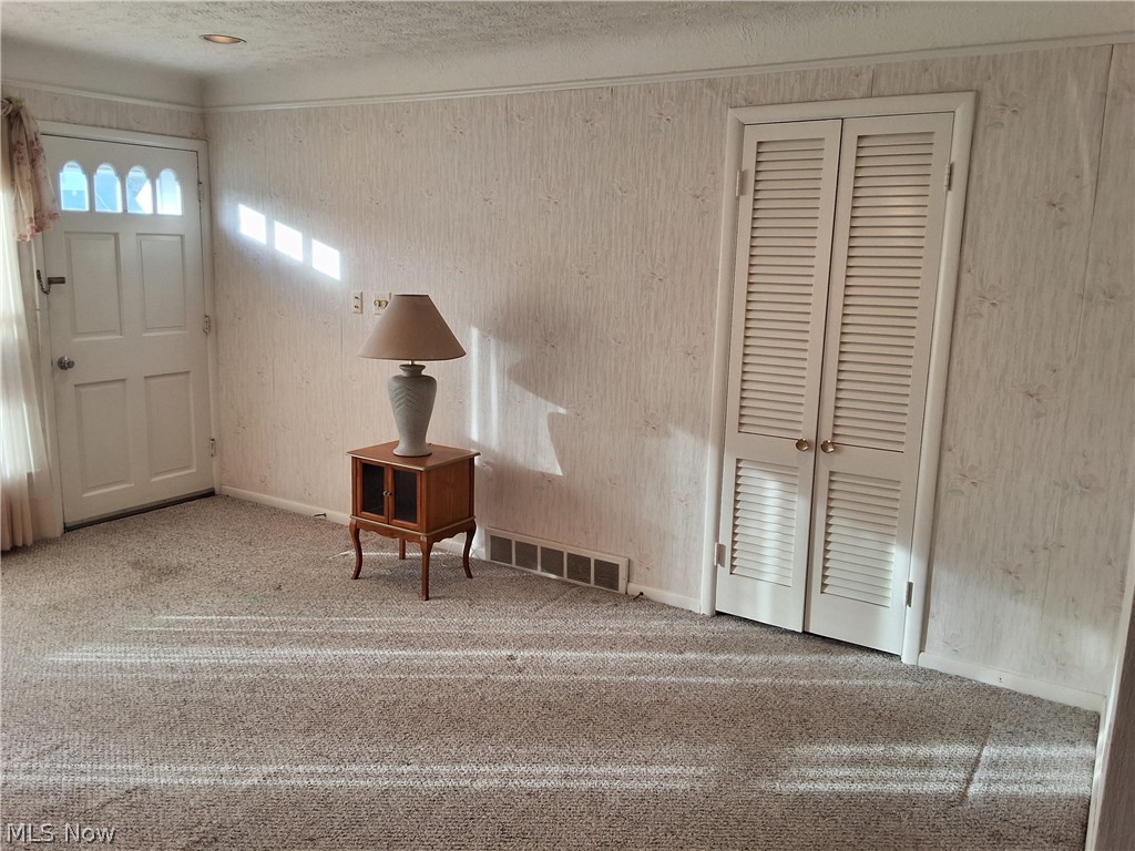 1289 W Miner Road Mayfield Heights OH 44124
