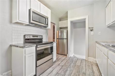 931 Dan Street Akron OH 44310