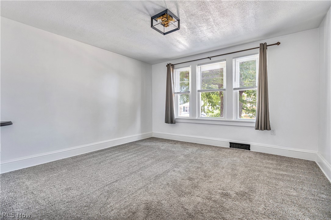 931 Dan Street Akron OH 44310
