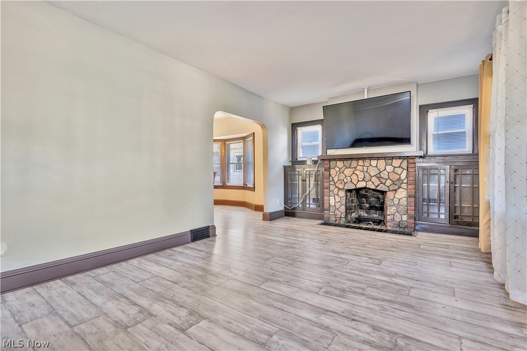 931 Dan Street Akron OH 44310