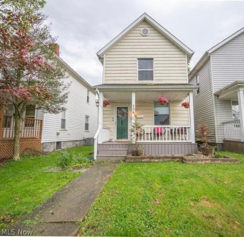 136 E Indiana Avenue Sebring OH 44672