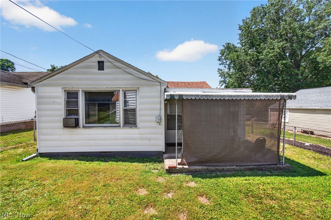 1208 Brooklyn Avenue Canton OH 44710