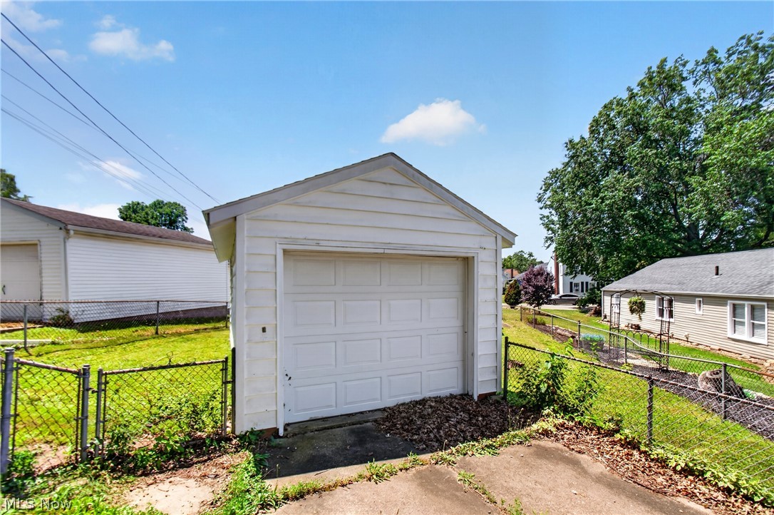1208 Brooklyn Avenue Canton OH 44710