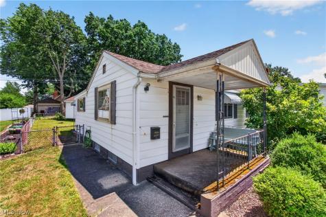 1208 Brooklyn Avenue Canton OH 44710