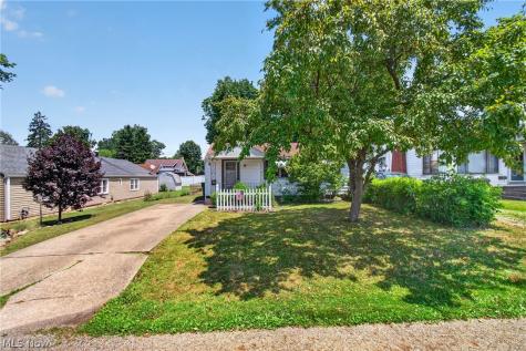 1208 Brooklyn Avenue Canton OH 44710