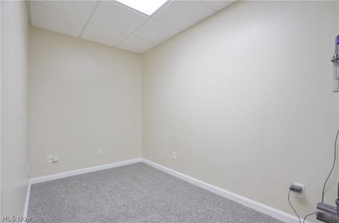 563 Colonial Drive Painesville OH 44077