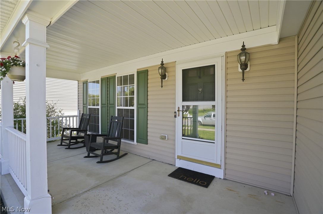 563 Colonial Drive Painesville OH 44077