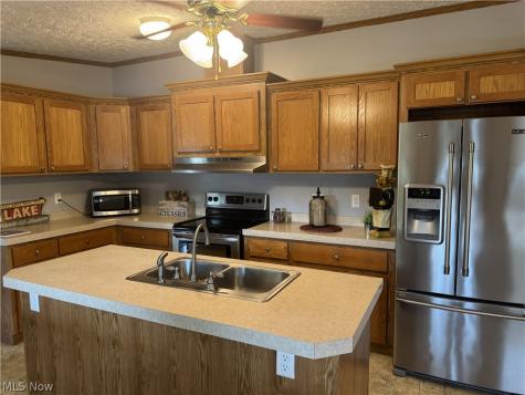 10376 Brosius Road Garrettsville OH 44231