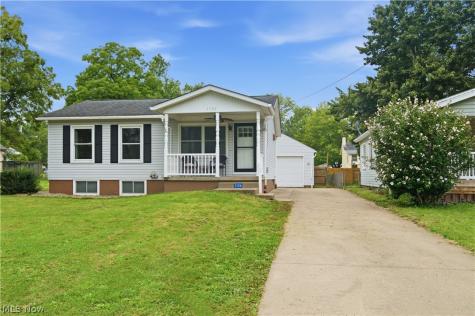 1136 Parkside Avenue Alliance OH 44601