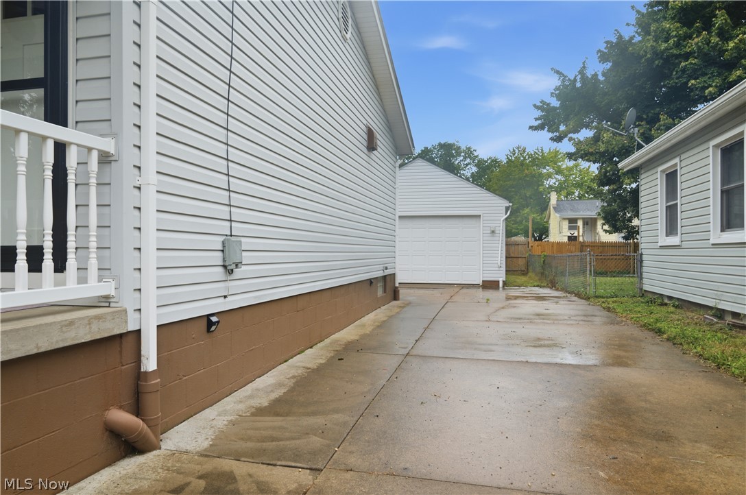 1136 Parkside Avenue Alliance OH 44601